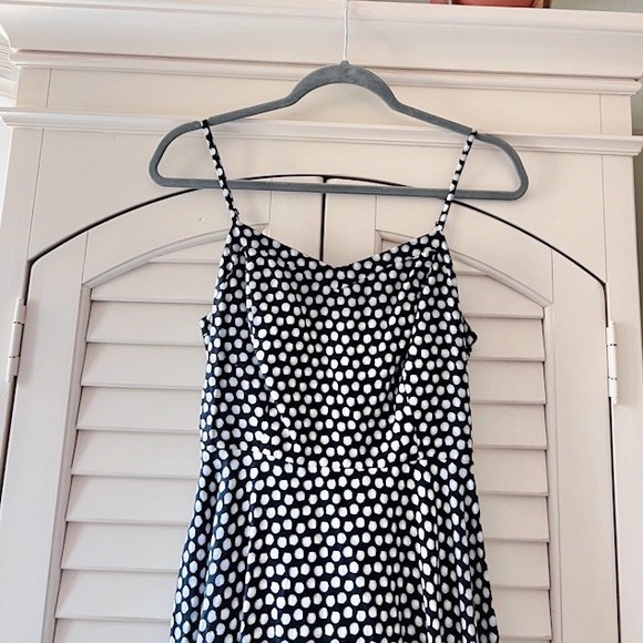 Sold. Old Navy Small Seashell Print 100% Rayon Fit & Flare Dress - Picture 4 of 14
